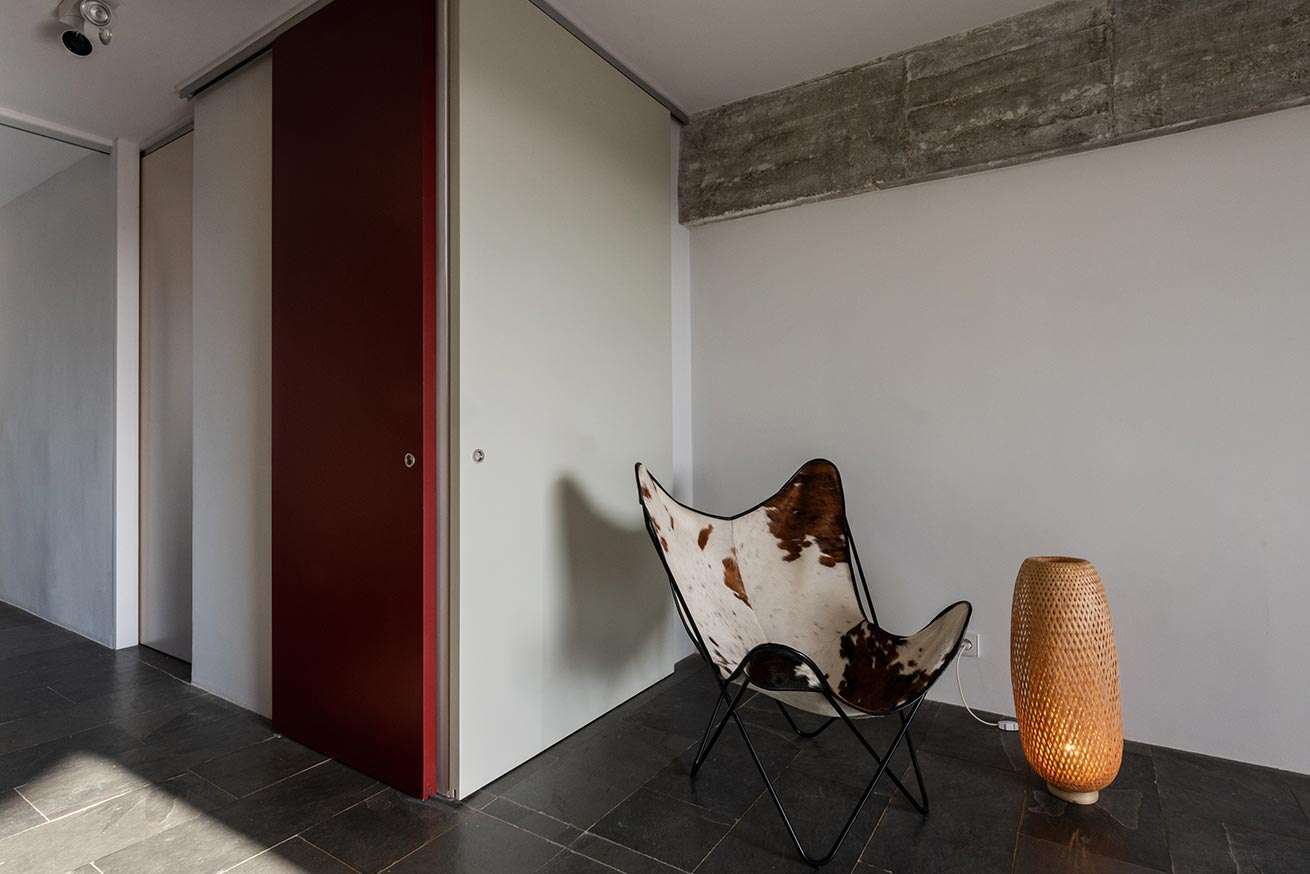 carpintectura-cocinas-modernas-barcelona-blog-cocinas-blancas-con-isla-reformas-integrales-cocinas-neola-schuller C