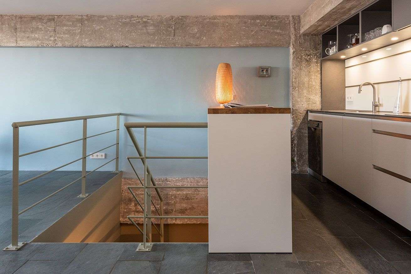 carpintectura-cocinas-modernas-barcelona-blog-cocinas-blancas-con-isla-reformas-integrales-cocinas-neola-schuller C
